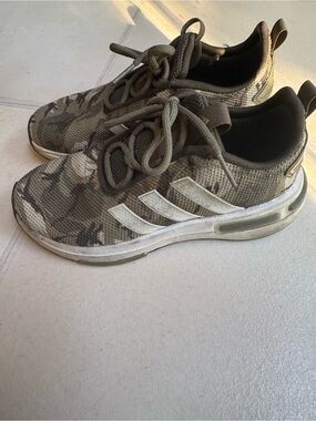 adidas Camo Knit Running Shoes - Olive/Beige